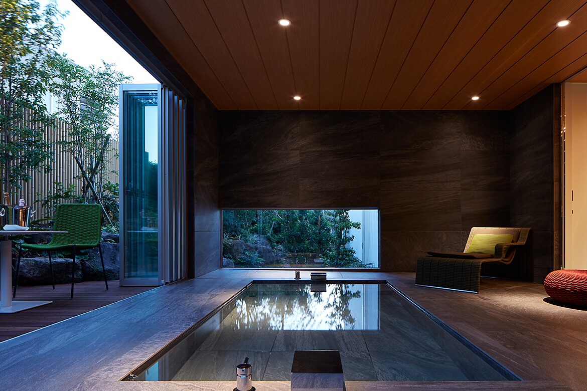 BATH ROOM