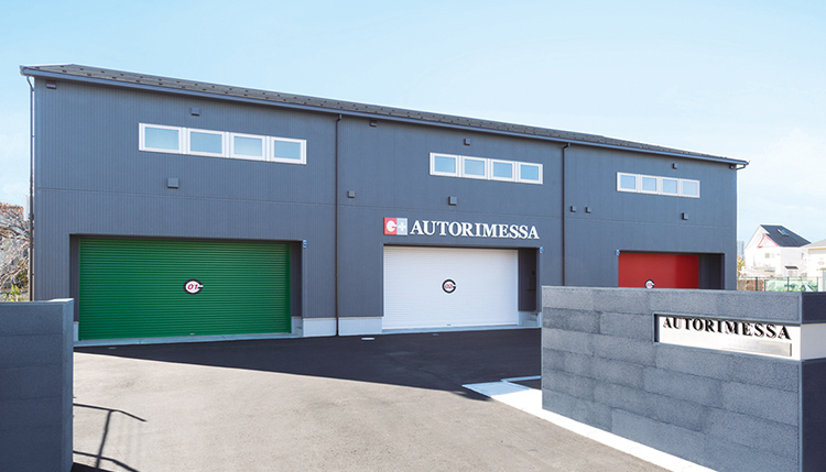 【選ばれる!賃貸経営のポイント】愛車や趣味に囲まれる「賃貸ガレージハウス」の奥深い魅力を探る!