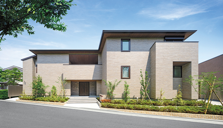 まちなみに美しさと品格を。邸宅感あふれる蔵のある賃貸住宅®